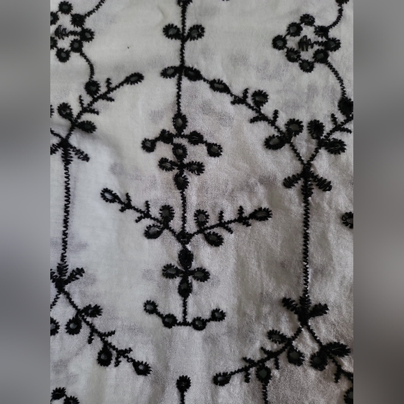 Embroidered Sfera Shirt - Picture 2 of 7